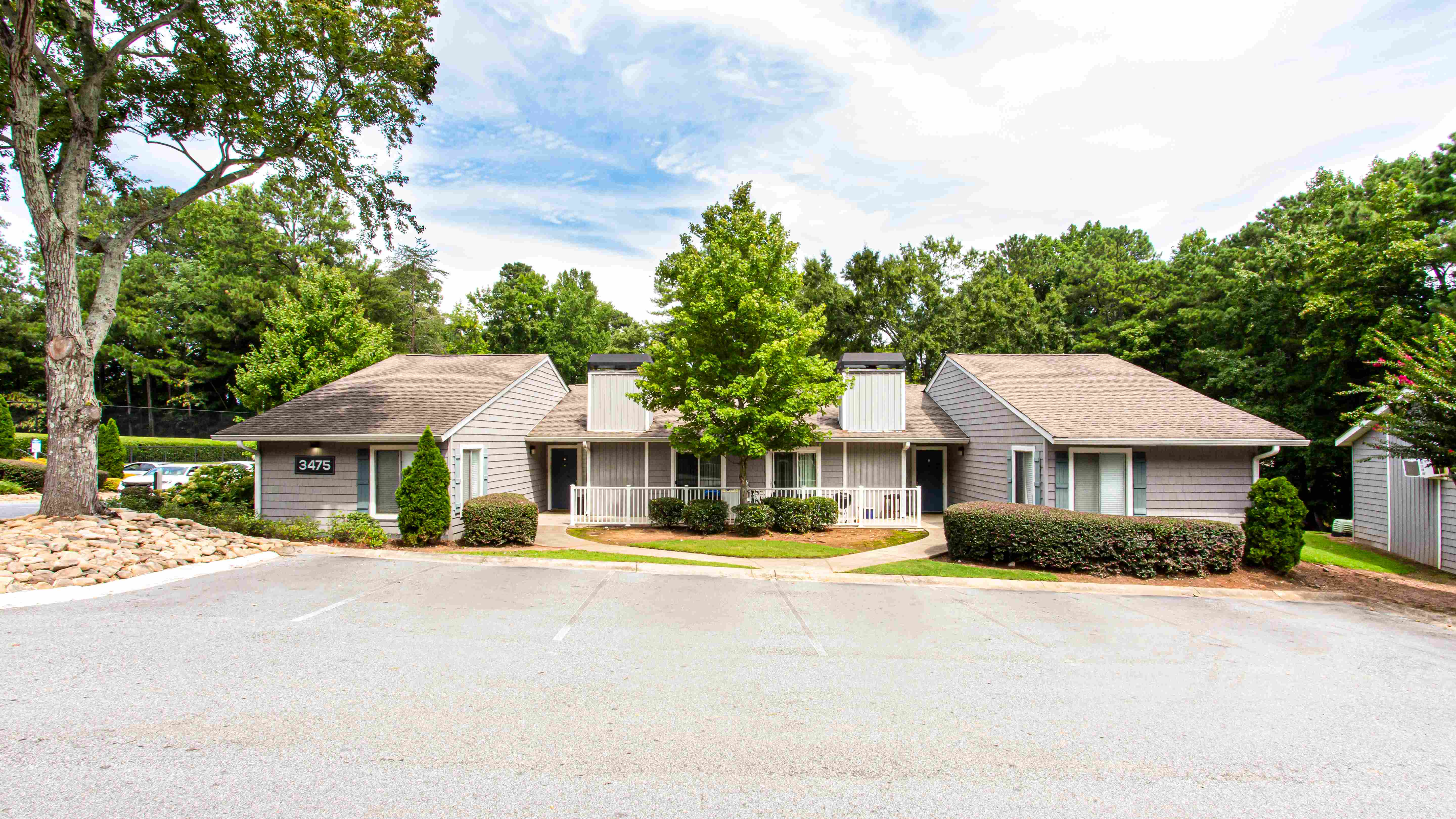 Midwood Estates Located in Doraville, GA exterior view